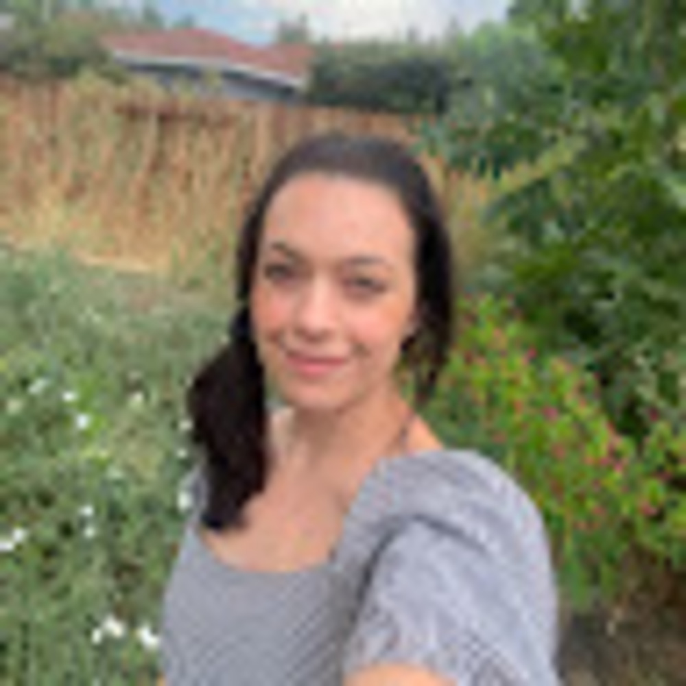 Meet your Posher, Mara